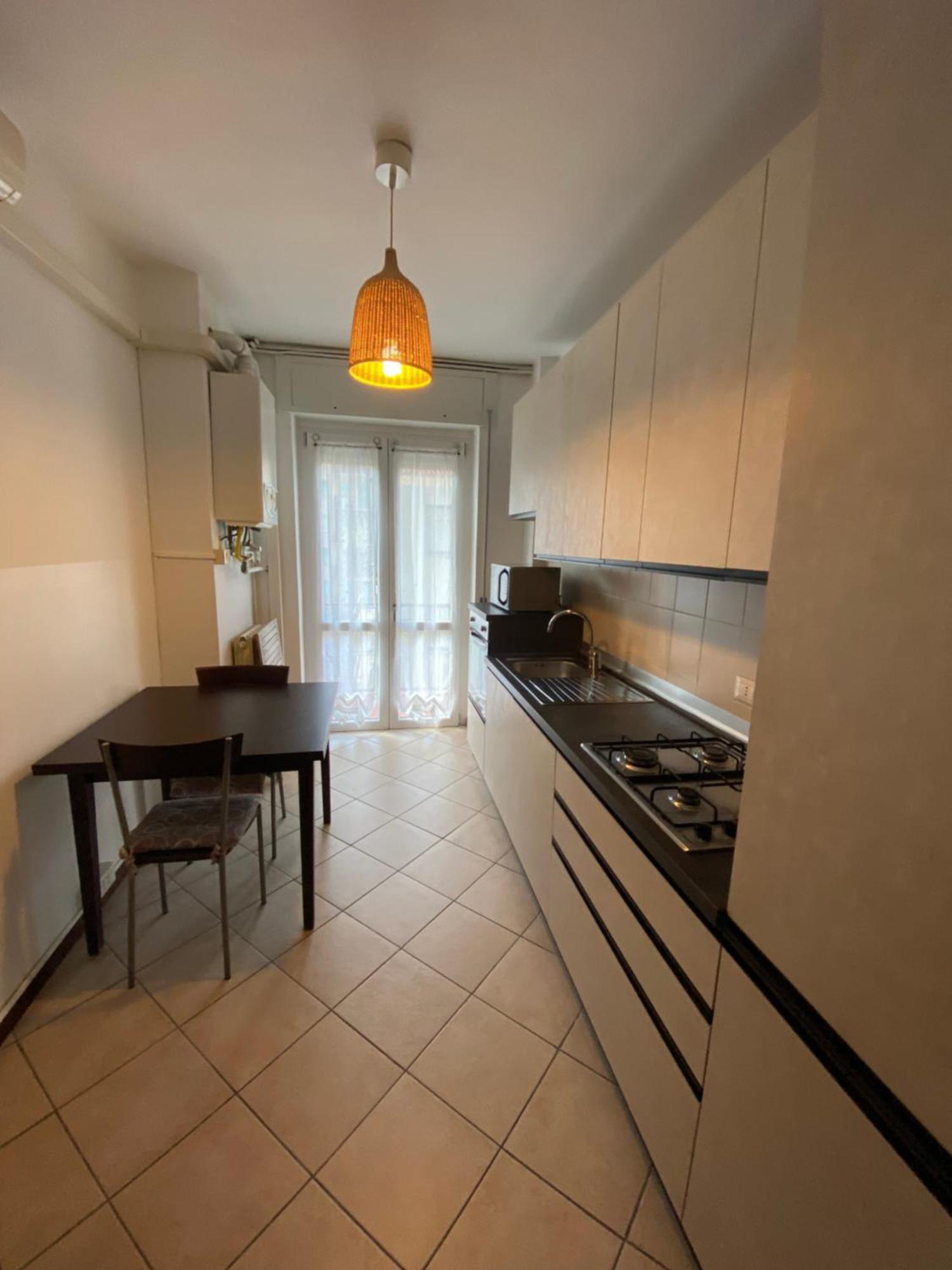 Cozy Lake Como Apartments Valmadrera Exterior foto