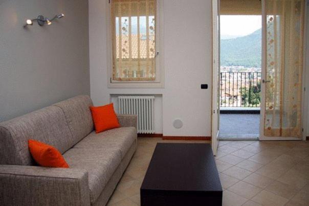Cozy Lake Como Apartments Valmadrera Exterior foto