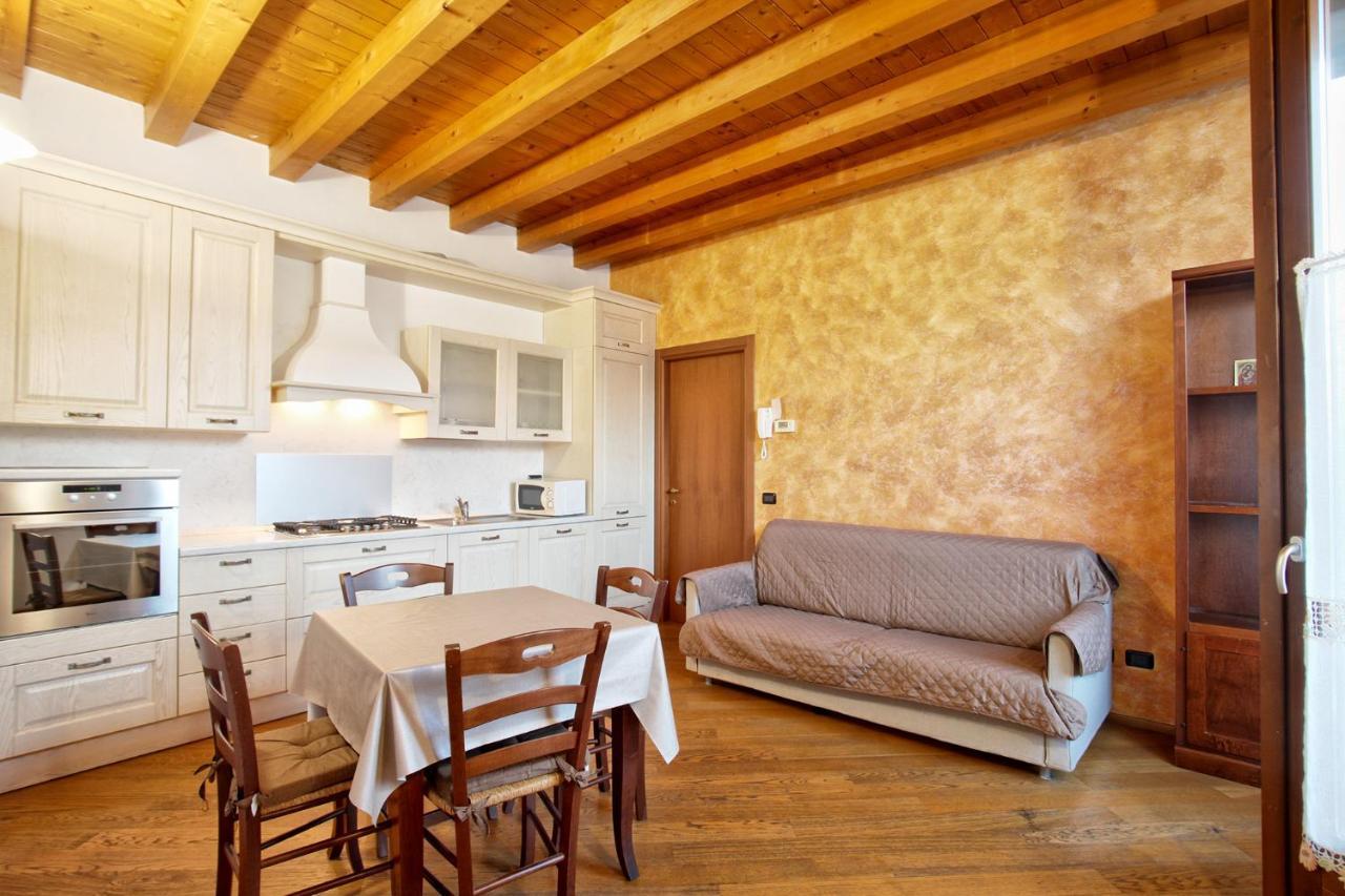 Cozy Lake Como Apartments Valmadrera Exterior foto